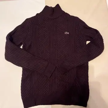 라코스테 터틀넥 니트