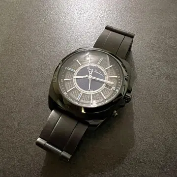 폴 스미스 솔라 전파 시계 블랙