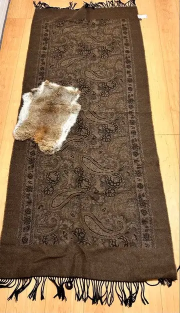 울 페이즐리 무늬 스톨 브라운