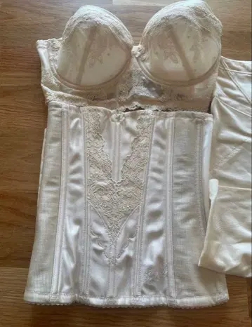 포씨스 드레스 이너