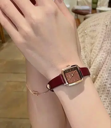 CILOA 시로아 가죽 손목시계