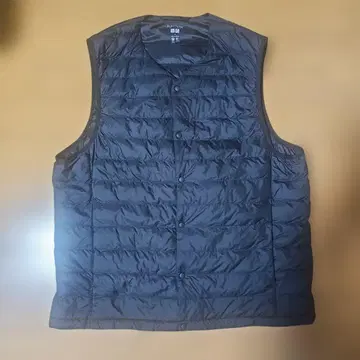 유니클로 PUFFTECH 컴팩트 베스트 M