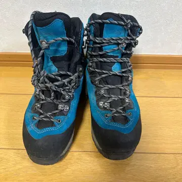 로버 등산화 여성용 체베달레