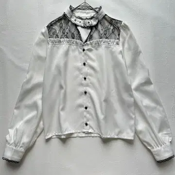 MARS 마즈 레이스 절개 하트 버클 블라우스 화이트 블랙 긴팔