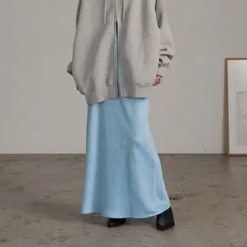 로리즈팜 스트레치 새틴 스커트 블루 M