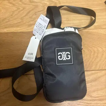 GYDA 블랙 숄더백