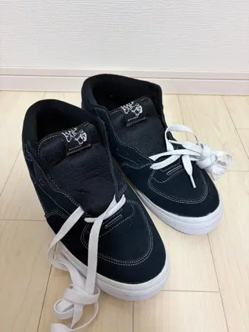 [주말 가격 인하] VANS HALFCAB 29.5cm