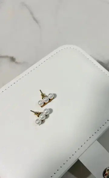 3연 펄 핑크 골드 바 귀걸이