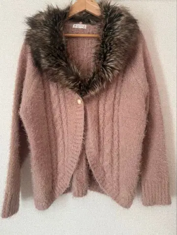 axes femme 액시즈 돌먼 가디건 핑크