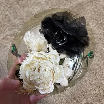 엘레강트한 꽃 코사지