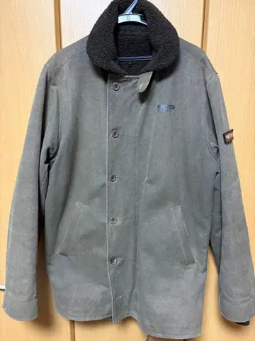 밀리터리풍 자켓