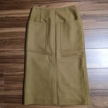 스픽앤스팬 스커트 멜톤 비버 울 스커트