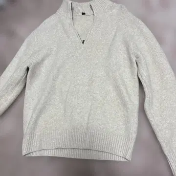 라이트 그레이 V넥 니트 스웨터 긴팔
