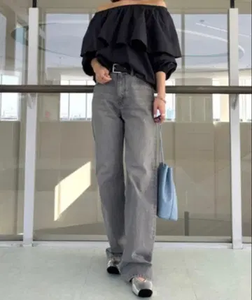 [ 미사용 ] 미라 오웬 그레이 스트레이트 데님 새상품급