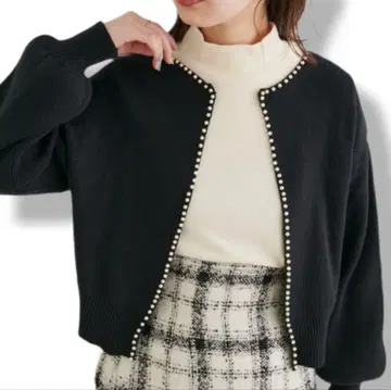 [ 고품질 ] naturalCouture 펄 장식 가디건 프리 사이즈
