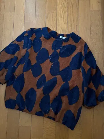 미나 페르호넨 slow dance 슬로우 댄스 티셔츠 벌룬 소매 38