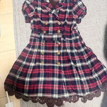 LIZ LISA 빨간색과 네이비 체크 미니 원피스