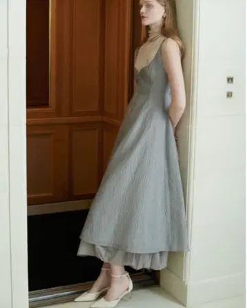 셀포드 부풀어 오른 자카드 점퍼 드레스 celford