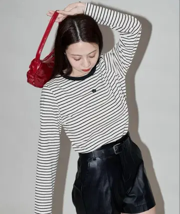 MARY QUANT x PUBLUX/마리콴트 원포인트 로고 롱 T