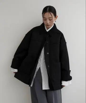 hellam 무스탕 보아 리버서블 코트 블랙