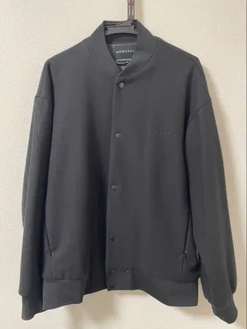 NUMERALS 블랙 점퍼 L 사이즈