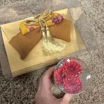 헤어콤과 머리 장식