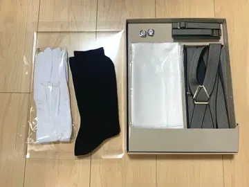 새상품급 결혼식 웨딩 신랑 소품 세트 턱시도 셔츠 사전 촬영