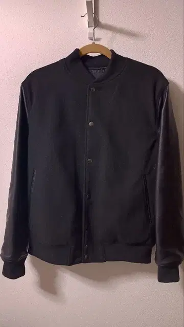 나노 유니버스 블랙 바시티 자켓 M 사이즈 무료배송