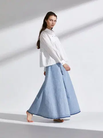 sfide 라이트 블루 데님 와이드 레그 팬츠