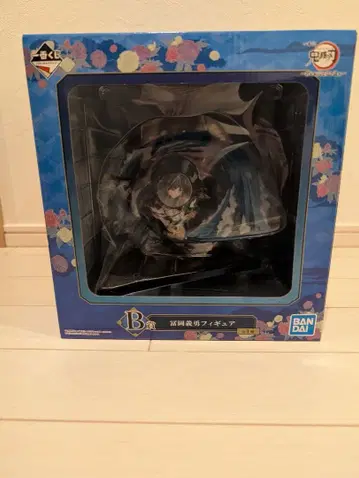 BANDAI 토미오카 기유 피규어 미개봉