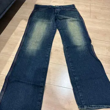 다크 블루 플레어 데님