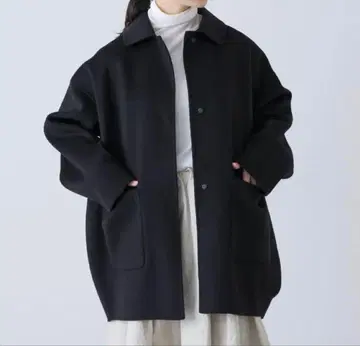 카구레 울 스텐칼라 숏코트 블랙