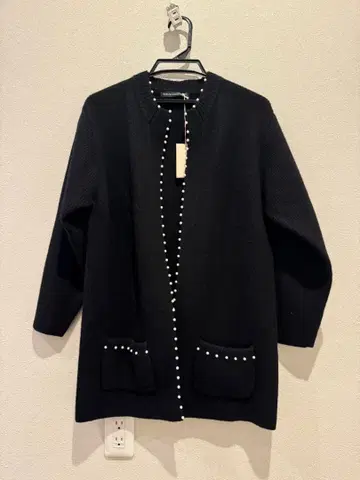 트루 바이 마리코 오이카와 펄 니트 가디건