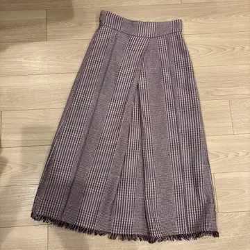 EMMEL REFINES 체크 무늬 롱 스커트 M