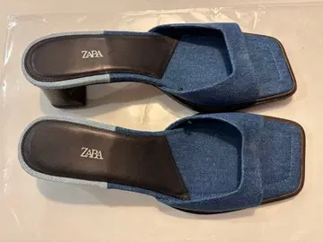 ZARA 데님 힐 샌들