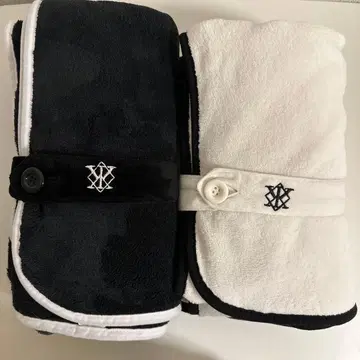 카와무라 카즈마 담요 블랙 화이트