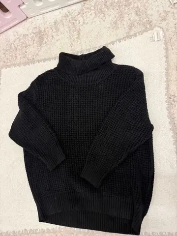 ABYTS 블랙 터틀넥 스웨터 사이즈 1