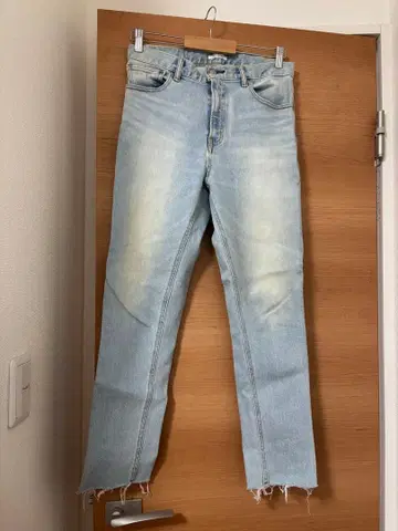 SLY JEANS 라이트 블루 스키니 데님 팬츠