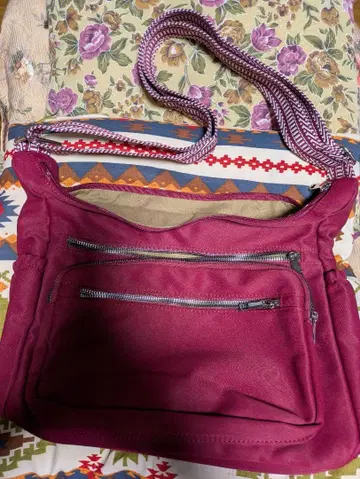 익명 배송 와인 레드 숄더백