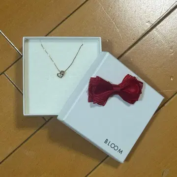 BLOOM 하트형 목걸이 핑크 골드