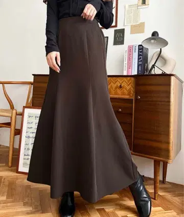 브라운 플레어 스커트 S 사이즈