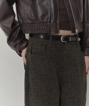 [새상품] 레오파드 와이드 데님 팬츠 MUSINSA
