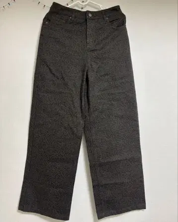 [ 새상품 ] 레오파드 와이드 데님 팬츠 MUSINSA STANDARD