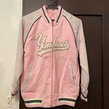 Yankees 핑크 점퍼 150