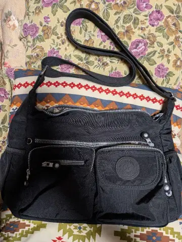 익명 배송 블랙 숄더백