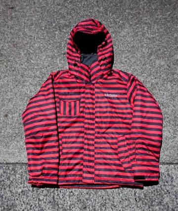 빨검 보더 다운 00s archive 후드 탈부착 가능