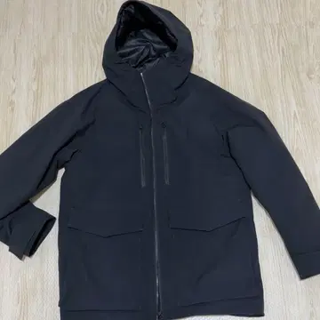 유니클로 하이브리드 다운 파카 2023년 모델