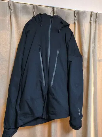 INAREM PREMIUM 블랙 다운 자켓 LL