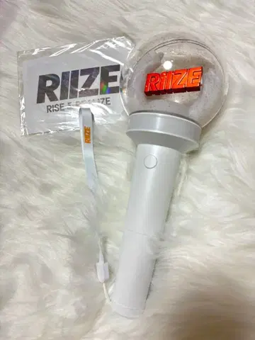 RIIZE 응원봉 상자 없음