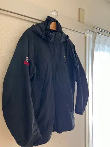 서밋 The North Face 블랙 고어텍 마운틴 파카